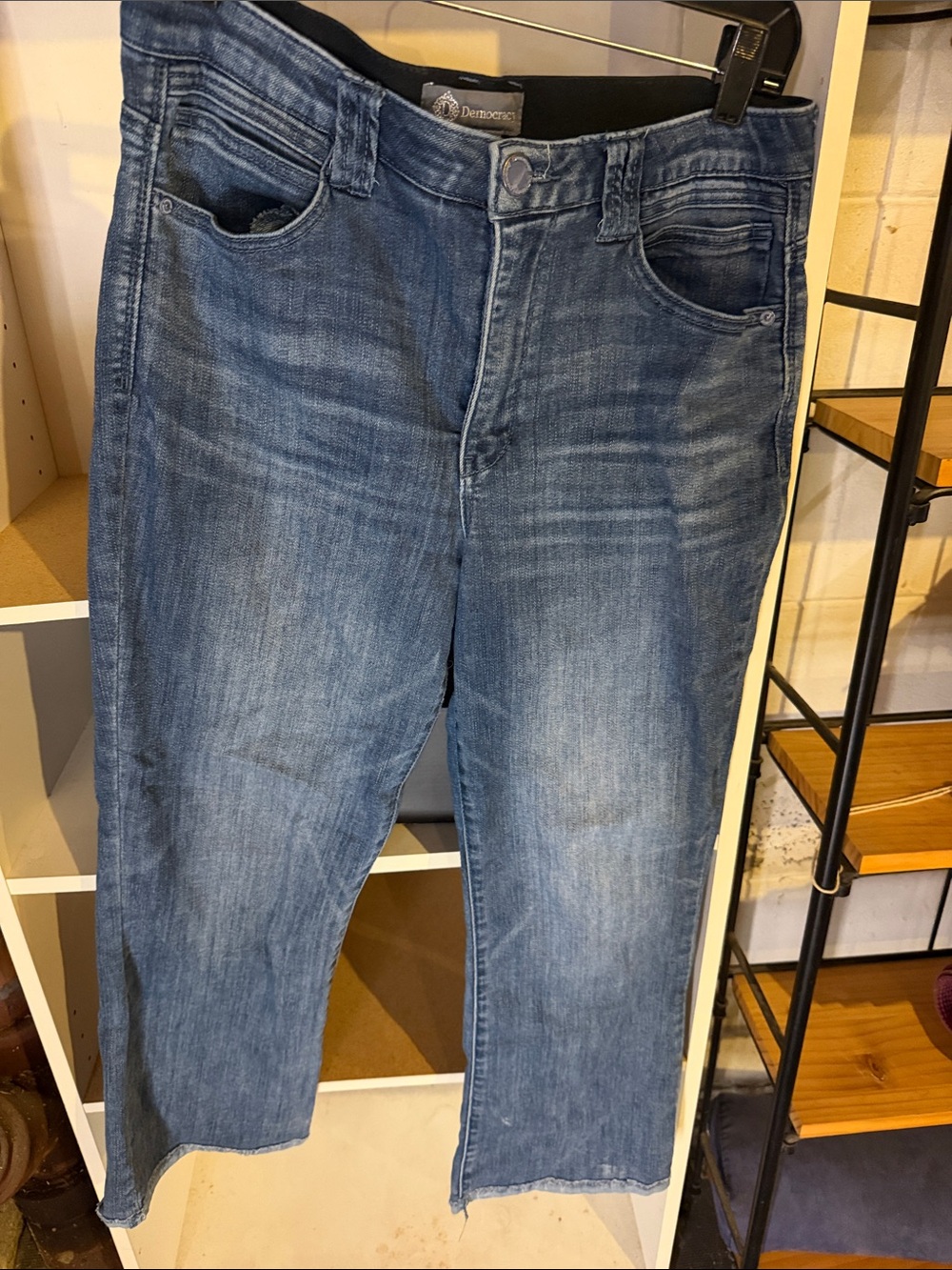 Democracy Women's Cropped Jeans in Blue Wash